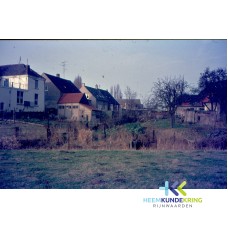 Zicht op achterkant Dorpsdijk Van uit de oude Rien Coll. G.B. Janssen (611)